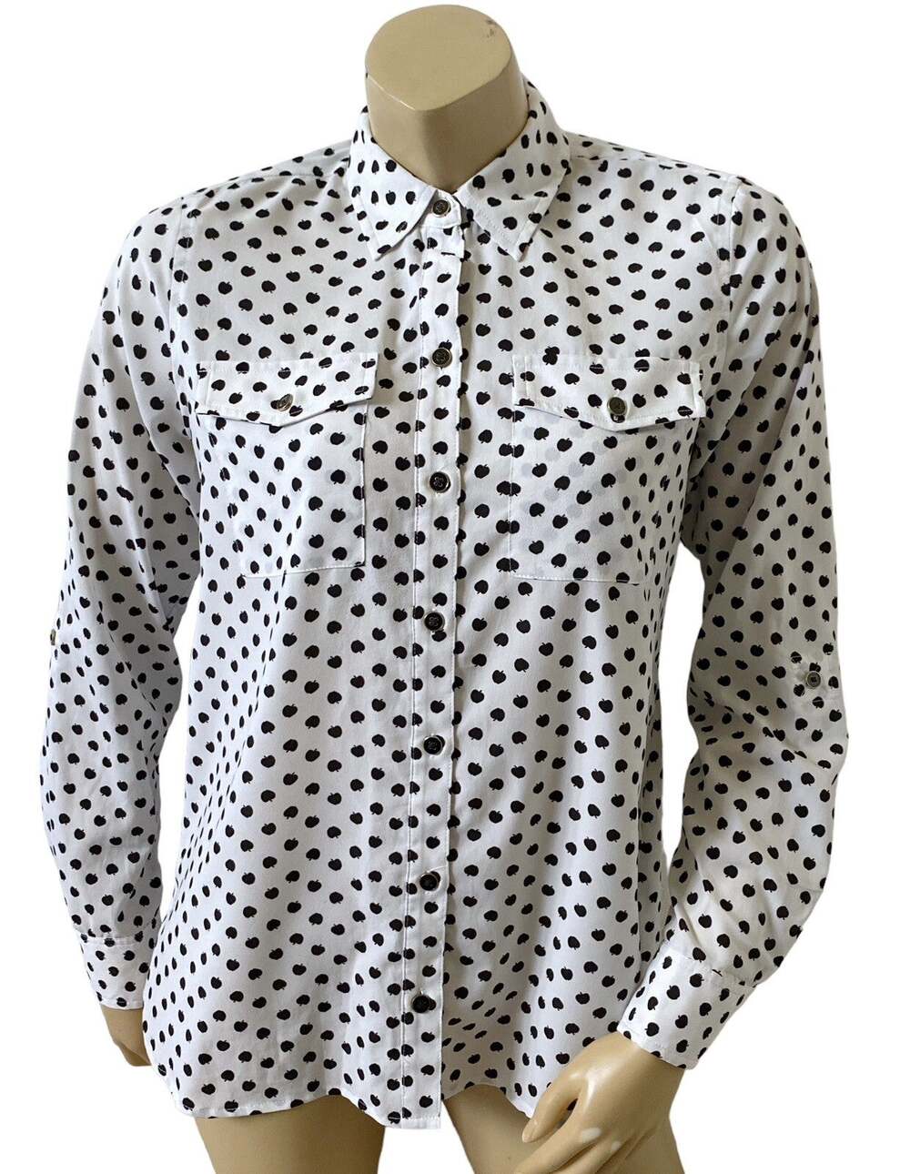 Jones New York Button Front Shirt Womens Small Black White Apple Print Roll Tab
